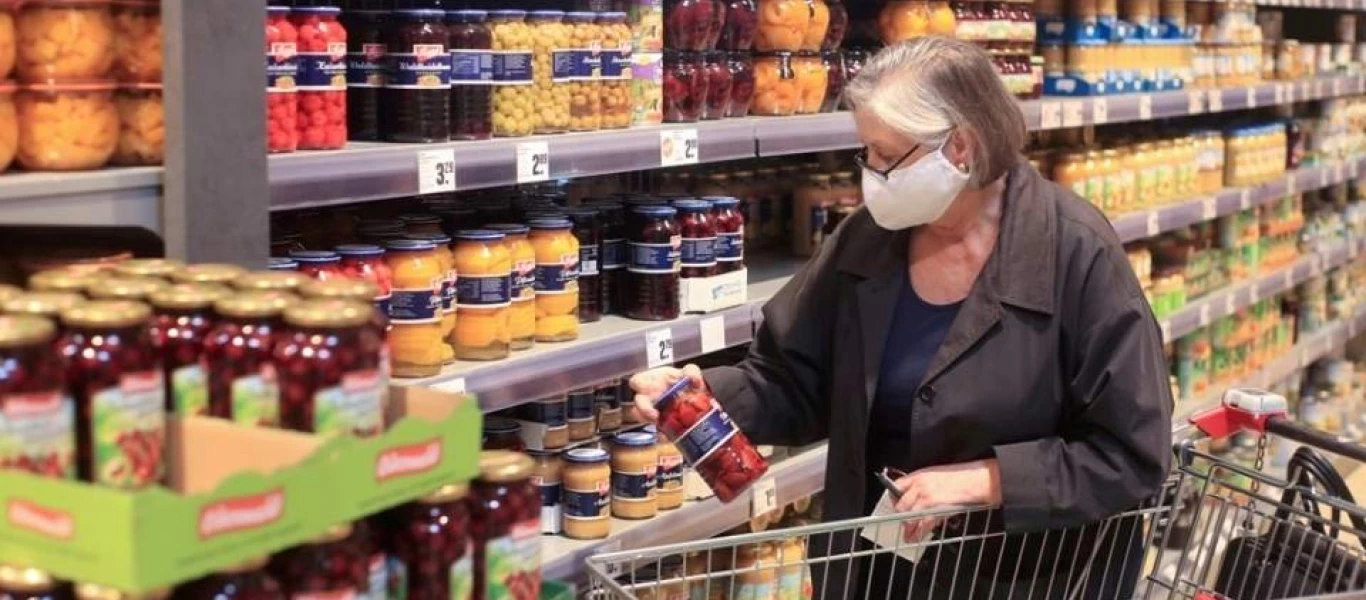 Πέρασε των λοιμωξιολόγων: Υποχρεωτικές μάσκες για όλους στα σούπερ μάρκετ - Έρχονται κι άλλοι εσωτερικοί χώροι